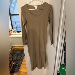H&M Bodycon Maternity Dress